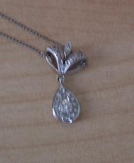 pendant_resized.jpg