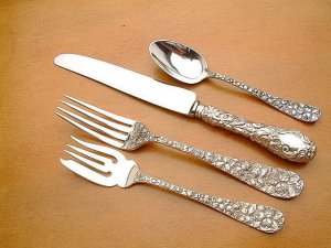 baltimore rose place setting.jpg
