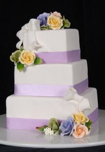 cake_bridal_charming_big.jpg