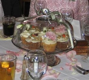 cakedome_2cropped.jpg