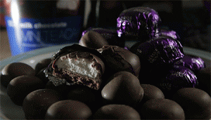 M&Steacakes.gif
