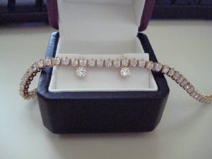 braceletandstuds623.jpg
