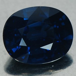 2.15ctovalsapphire.jpg