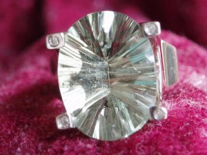 7 carat green ameyst.jpg