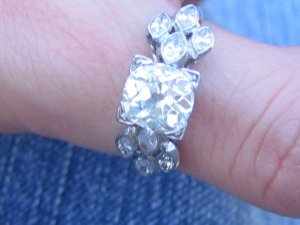 antiqueheirloomnewset1.jpg