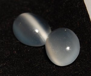 kiz-greymoonstone2.jpg