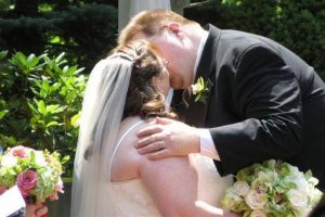 kissy kissy1.JPG