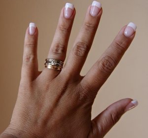 010894ringAresized.jpg