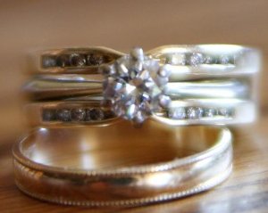 010894ringBresized.jpg
