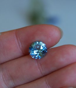 Aquamarine_Round-6.JPG