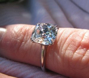 boston jeff leon cushion solitaire.jpg