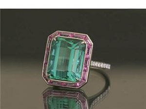 pinkbagswgreen123.jpg