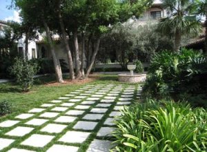 0_Sea_Island_Cloister_garden01.jpg