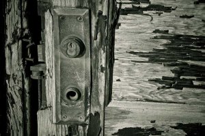 BW_Bridge_door_sm.jpg