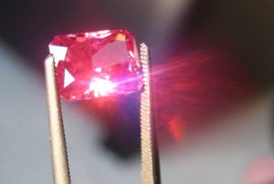 Cellentani Mahenge Spinel.jpg
