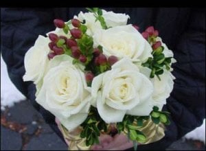 roseberrybouquet_3.jpg