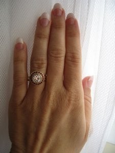 vintageblingshalo.jpg vintageblingshalo.jpg