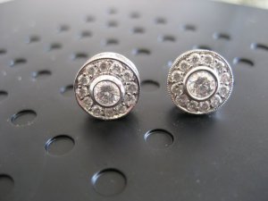 studs4376.jpg