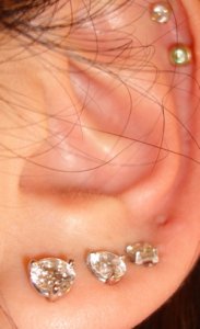 earringsonear.jpg