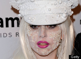 ladygagafacepearlsmcp.jpg