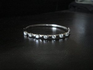 kiki_diamond_bangle.jpg