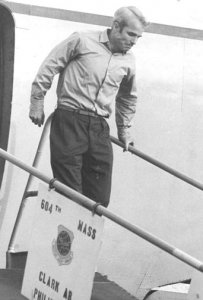 McCain coming home after Vietnam.jpg