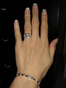 kiki_wedding_set_n_bangle.jpg