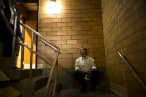 Obama stairwell2.jpg