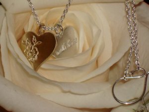 Heart Pendant St K 4.JPG