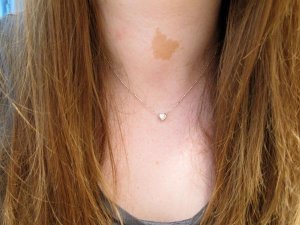 blinkdollsHeartBezelNeck-2.jpg