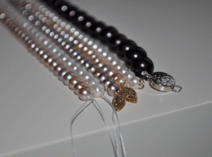 sbpearl2.gif