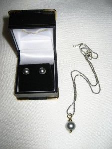 PearlsTahitianDS1.JPG