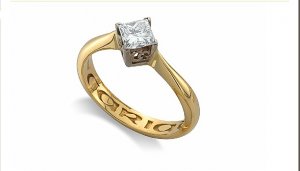 xoxhalfcarat.jpg