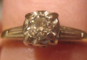 antique ring 3.jpg