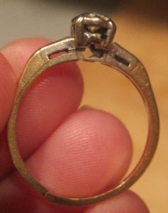 antique ring 4.jpg
