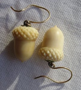 ivoryacorns2.jpg