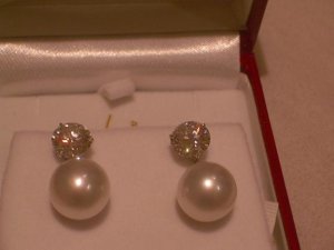 SS Pearl Studs_7.JPG
