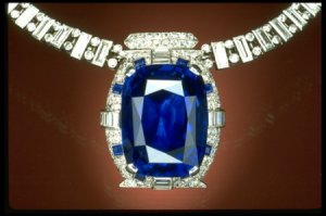 bismark sapphire 100cts.jpg