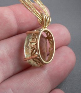 yellow-kunzite-neck-005.jpg