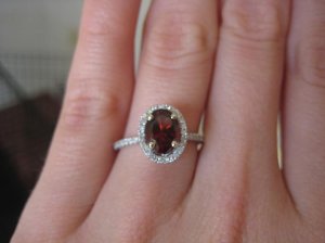 garnetring1a.JPG garnetring1a.JPG