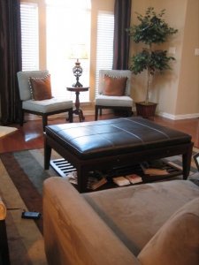 HouseLivingRoom.jpg