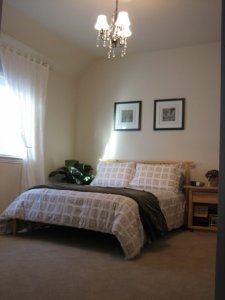 HouseGuestBedroom.jpg