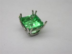 uprongearring3.jpg