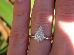 pearring1357911.jpg
