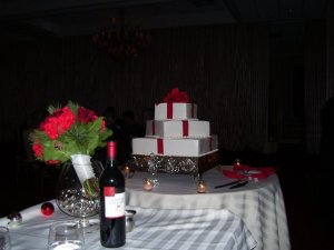 1226cakebow.jpg