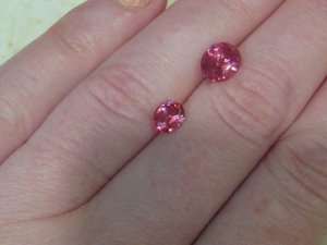 sugartsavspinel5.jpg