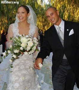 J Lo wedding.jpg