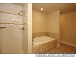 bathroom_j;ljl.jpg