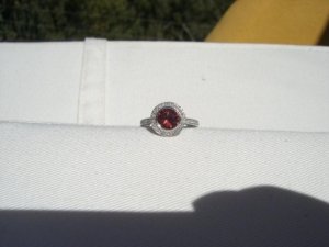 Momsgarnetring4sm.JPG