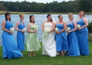 6ps  bridesmaids at water.jpg